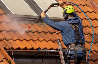 Démoussage et hydrofuge de toiture à Coyecques
